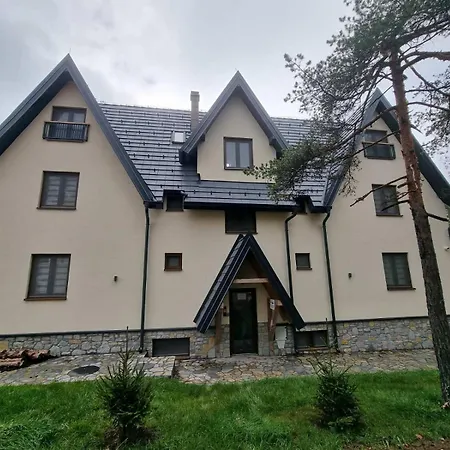 Hedonik Lodge Divcibare