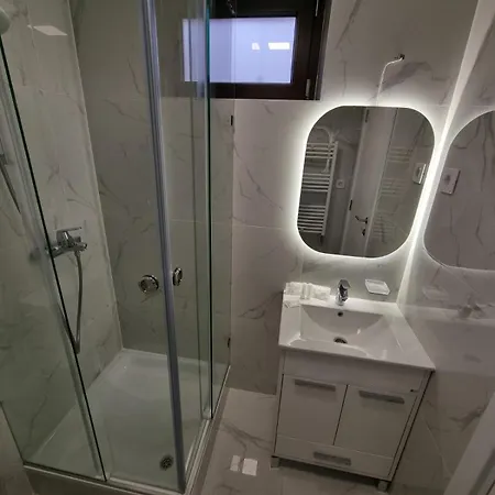 Hedonik * Divčibare